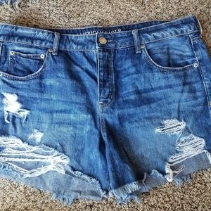 American Eagle distressed jean shorts